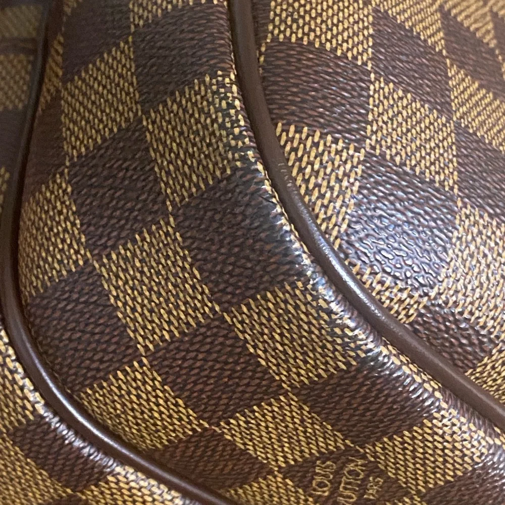 Louis Vuitton Denier Ebene Reporter PM size